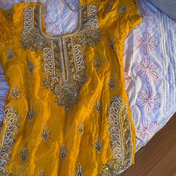 NEW gharara pants and top and dupatta - Picture 5 of 10